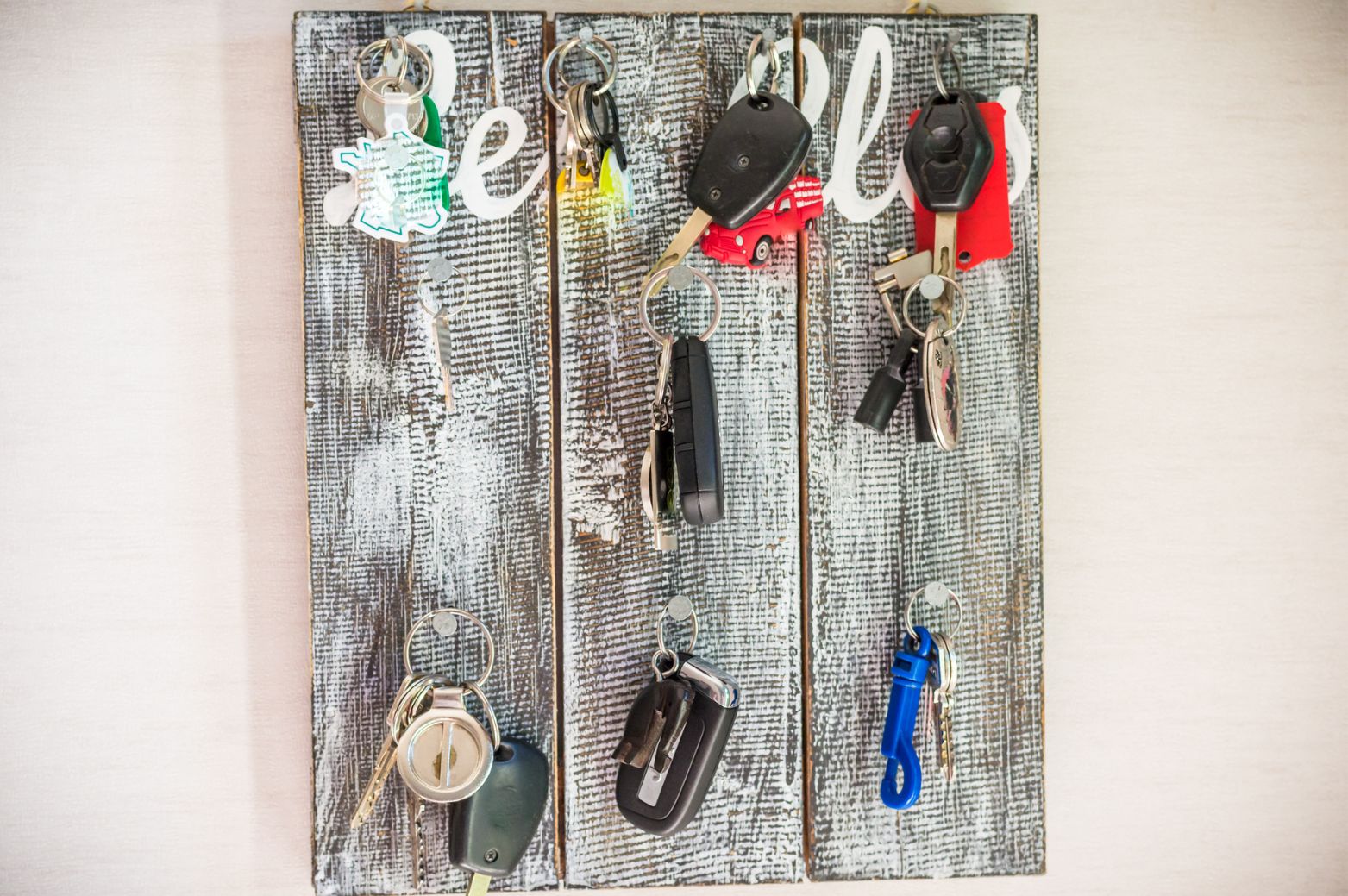 Hanging car keys